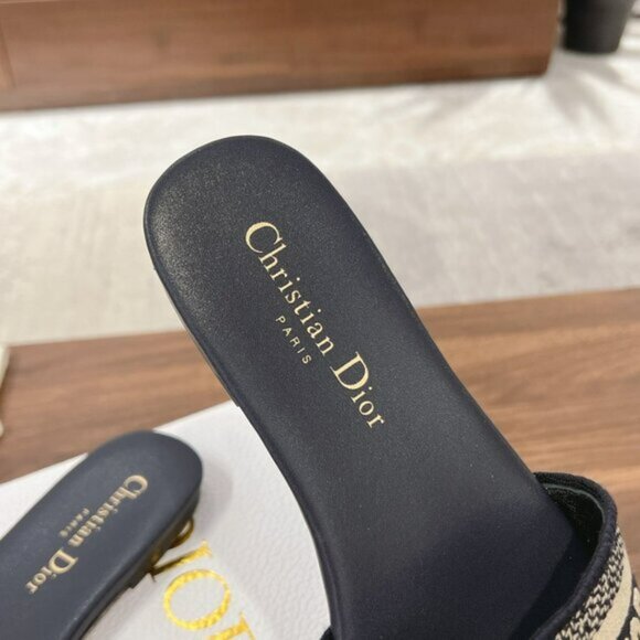 DIOR Dway Slide Deep Blue Embroidered Cotton - Picture 7 of 8